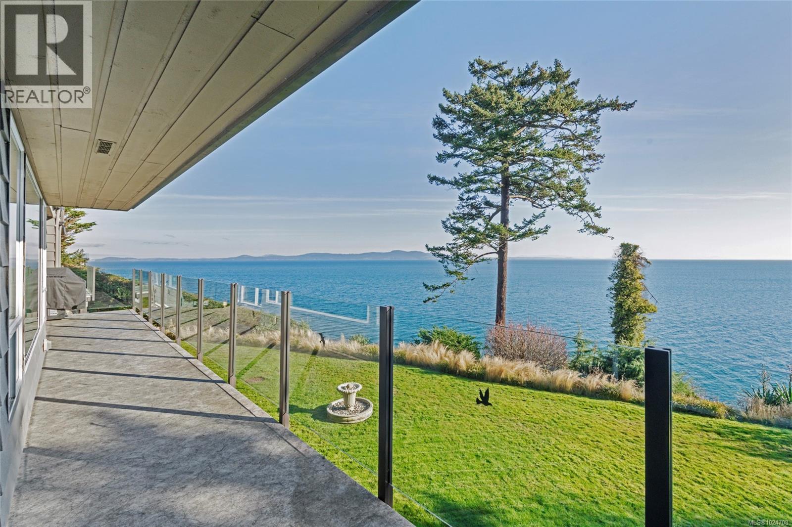  4325 Gordon Head Road, Saanich