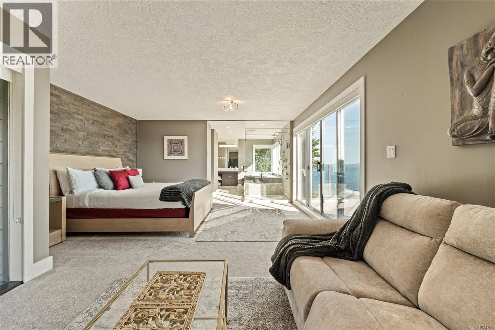  4325 Gordon Head Road, Saanich