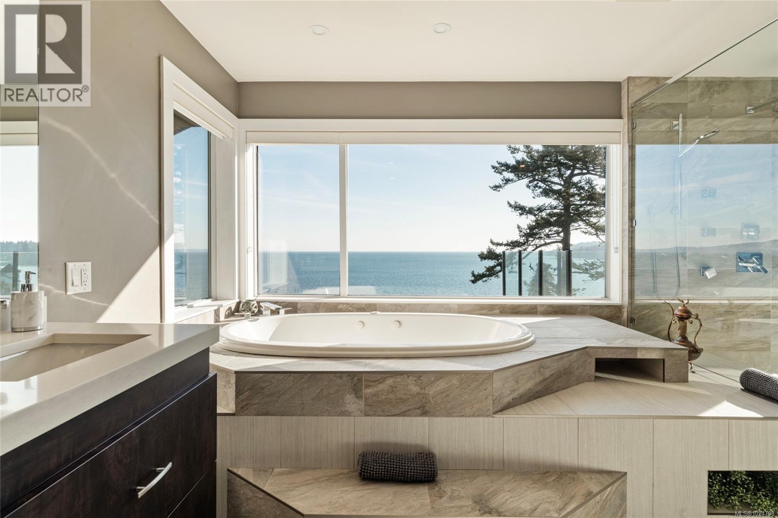  4325 Gordon Head Road, Saanich