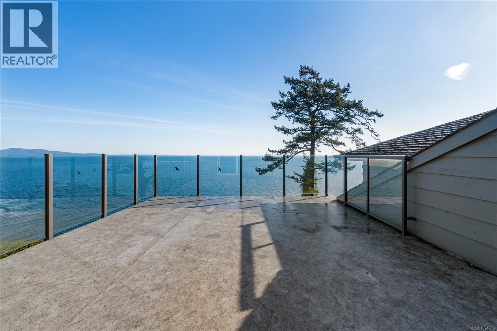  4325 Gordon Head Road, Saanich