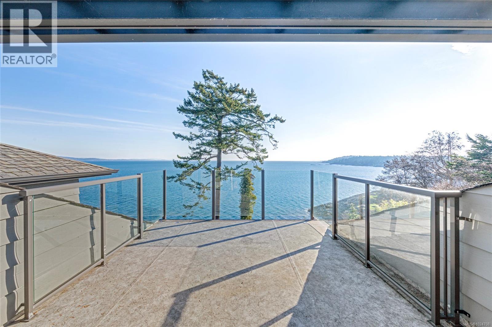  4325 Gordon Head Road, Saanich