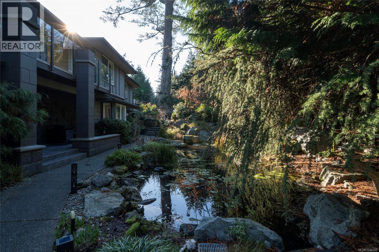  4325 Gordon Head Road, Saanich