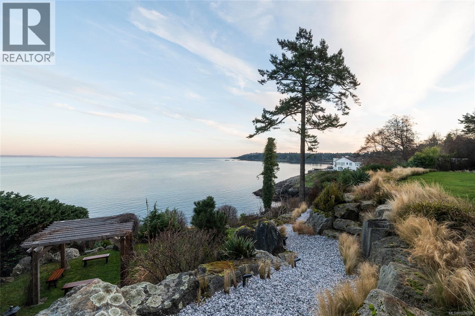 4325 Gordon Head Rd - 47