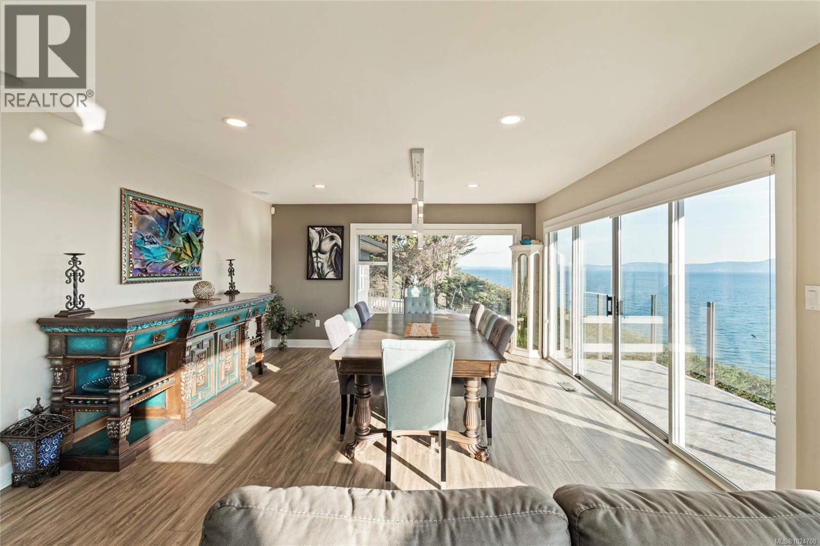  4325 Gordon Head Road, Saanich