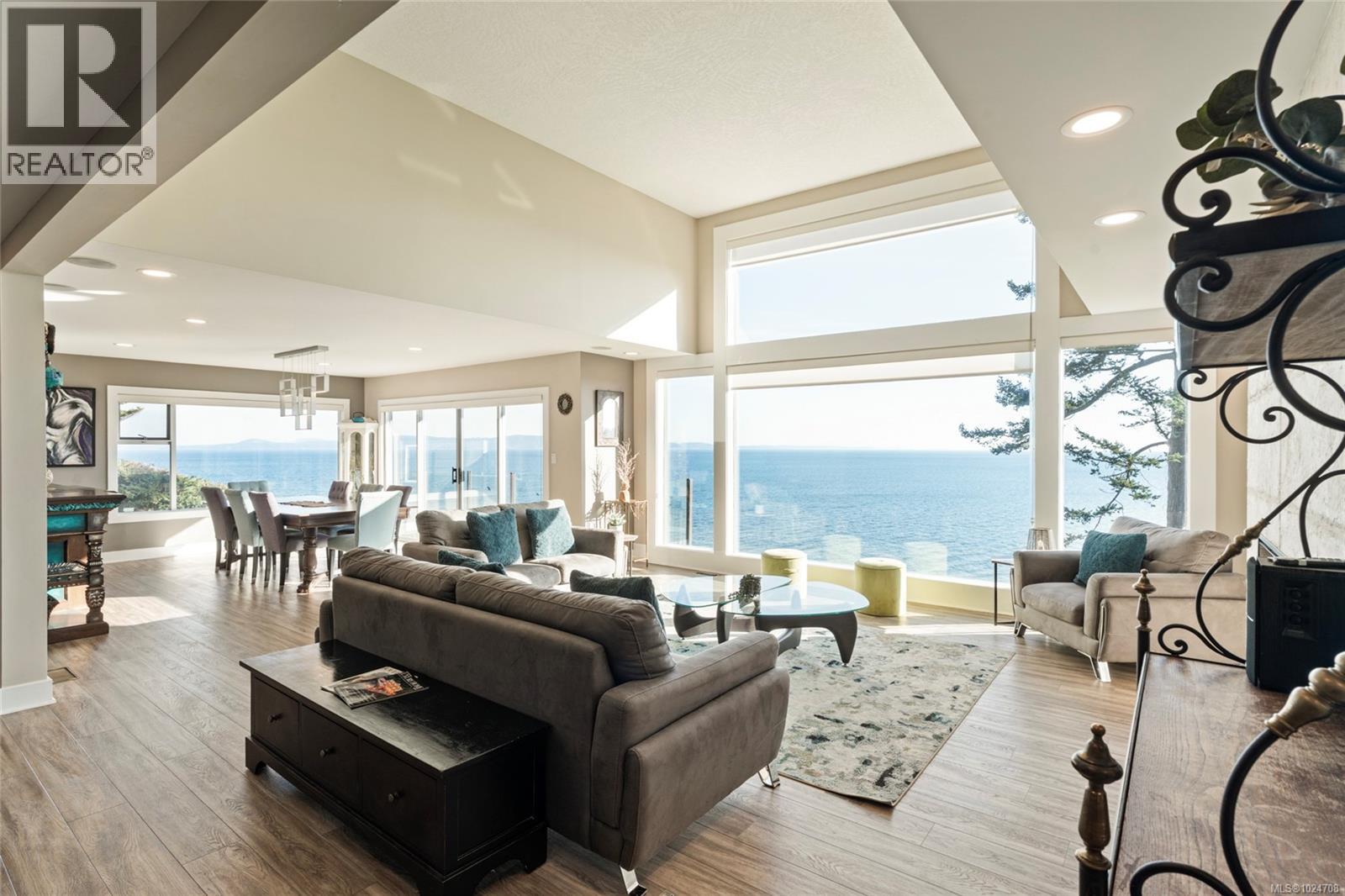  4325 Gordon Head Road, Saanich