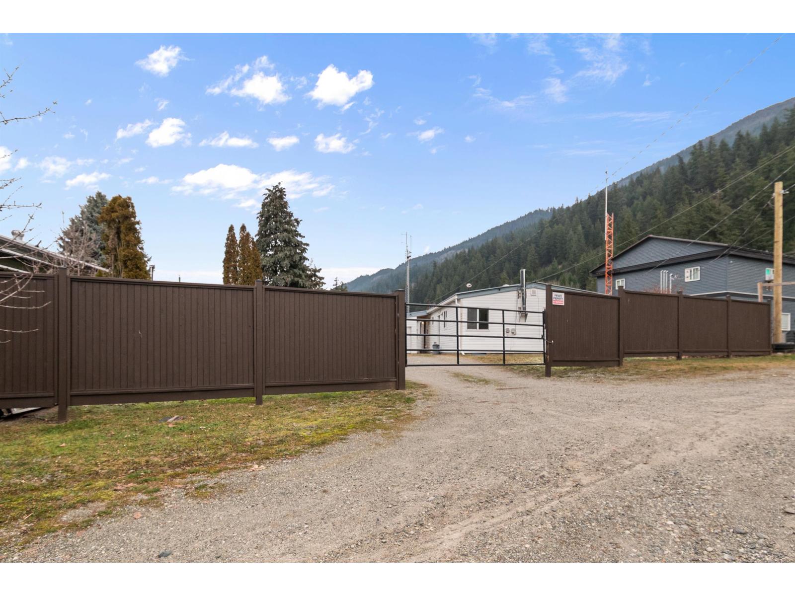 65321 PINE CLOSE, Fraser Canyon, Boston Bar / Lytton
