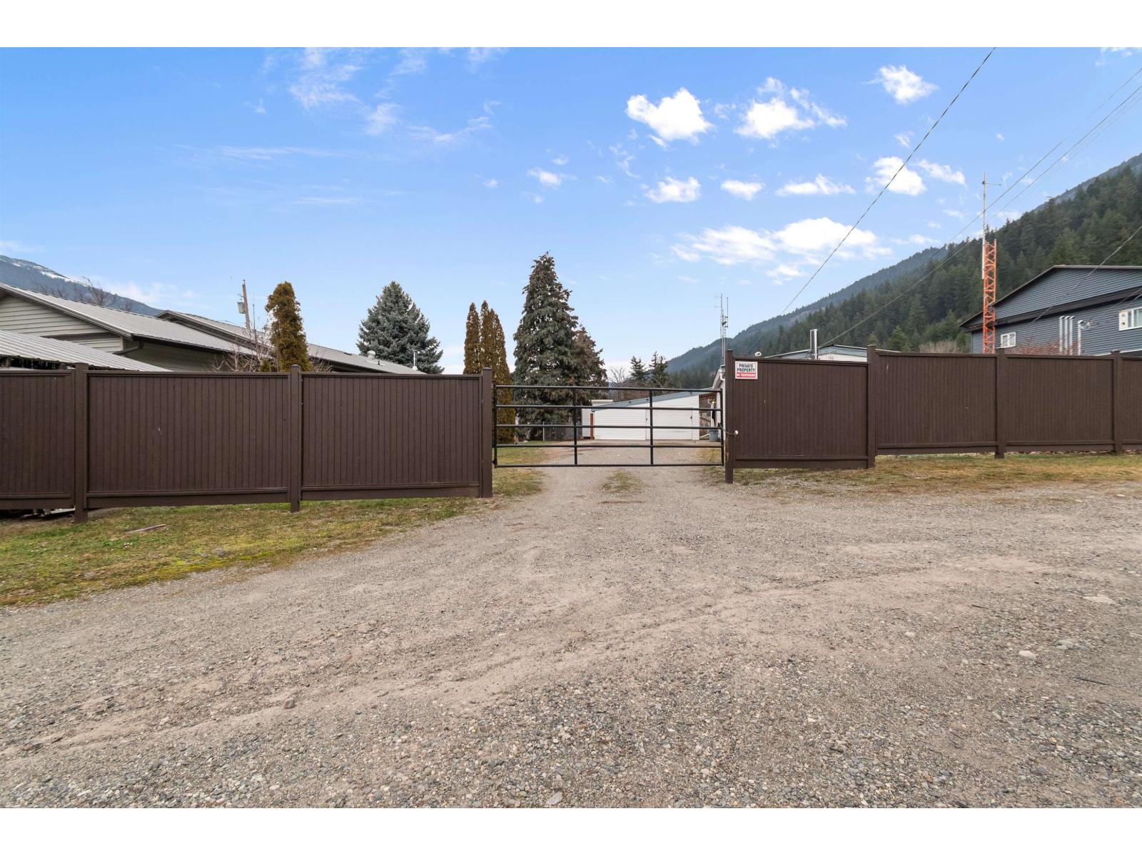 65321 PINE CLOSE, Fraser Canyon, Boston Bar / Lytton