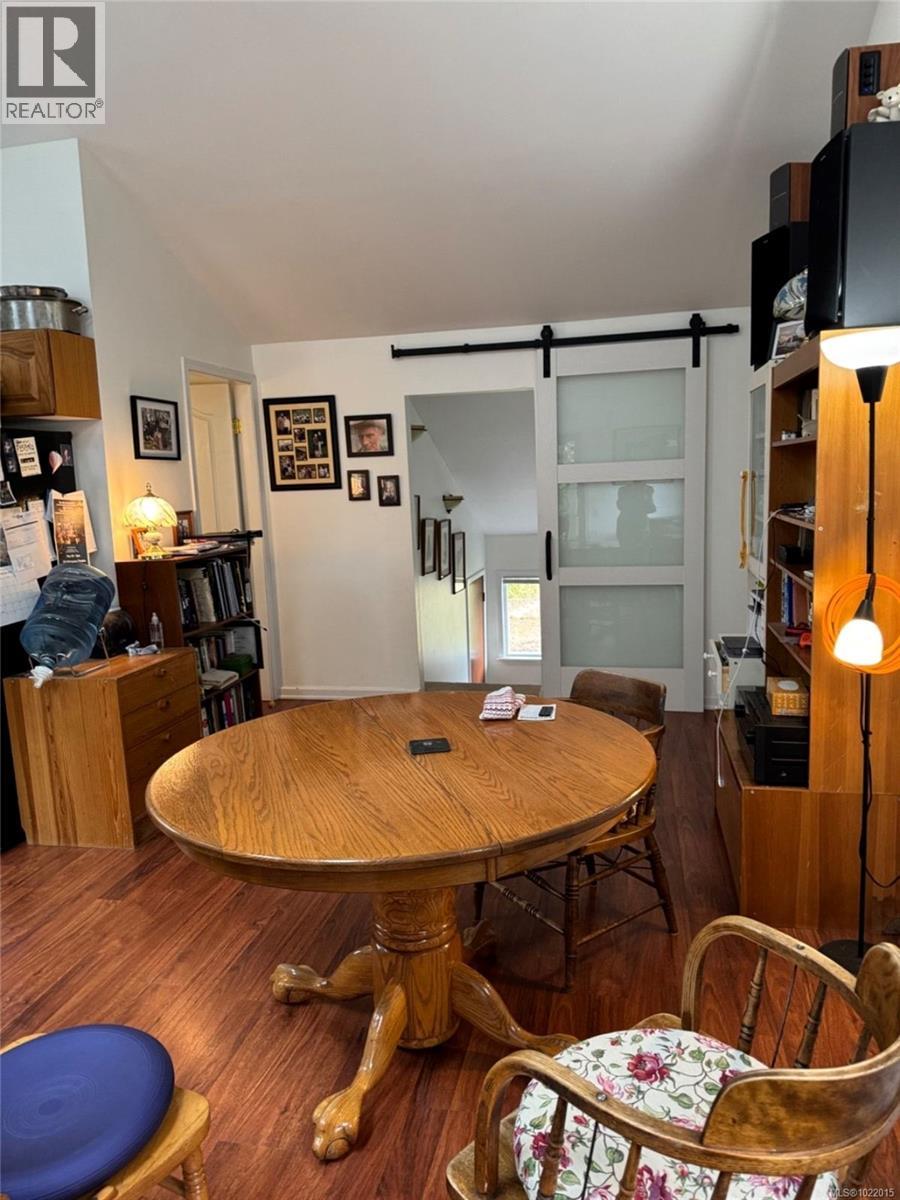 5817 Curry Rd, Duncan