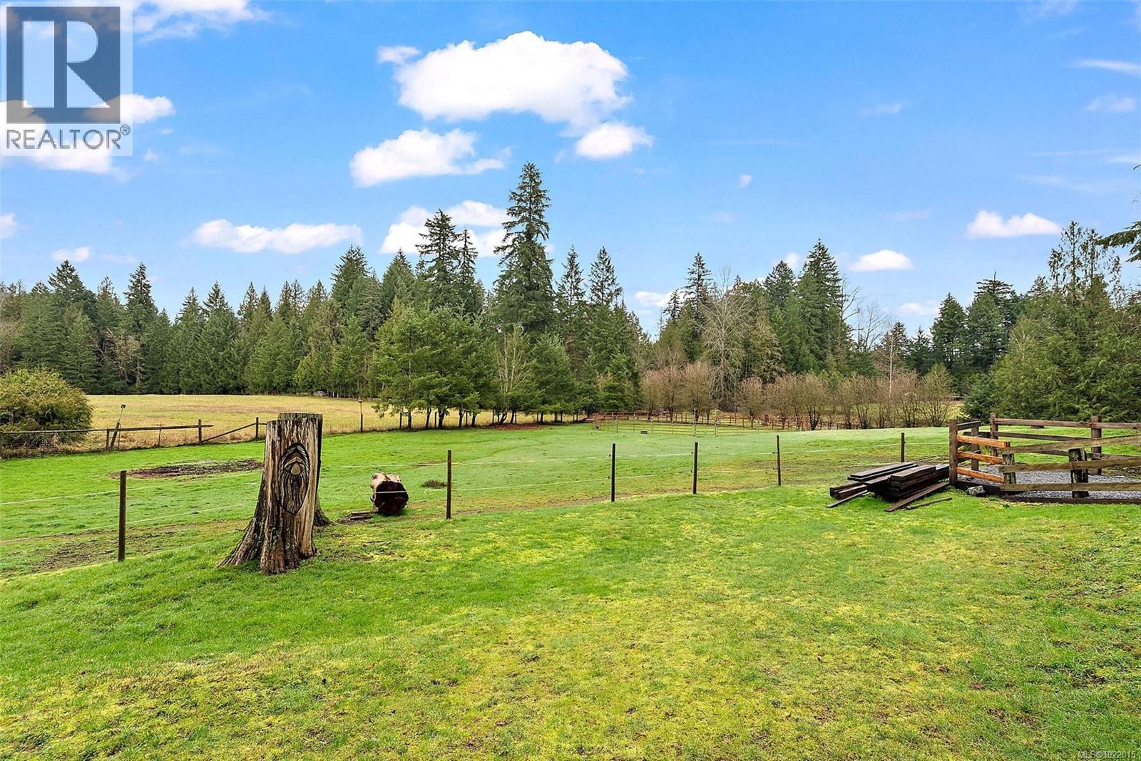 5817 Curry Rd, Duncan