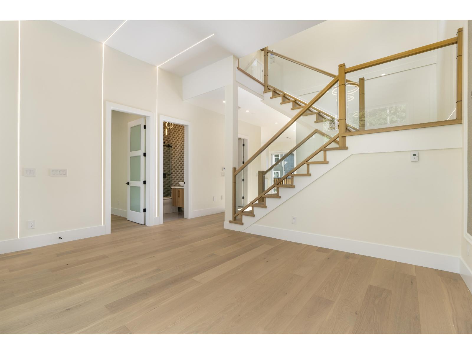 20070 27A AVENUE, Langley