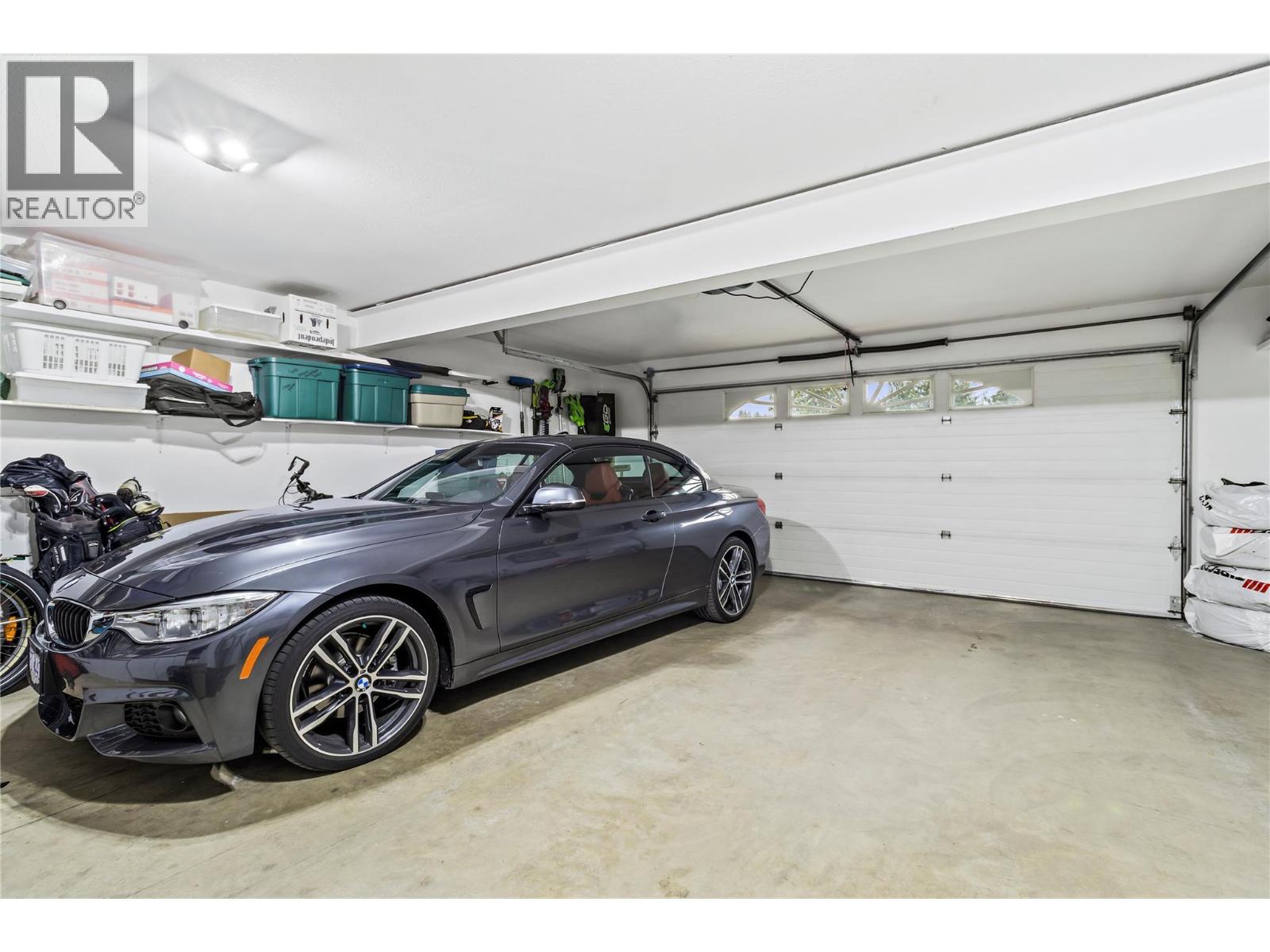 6 2592 Alpen Paradies Road, Blind Bay