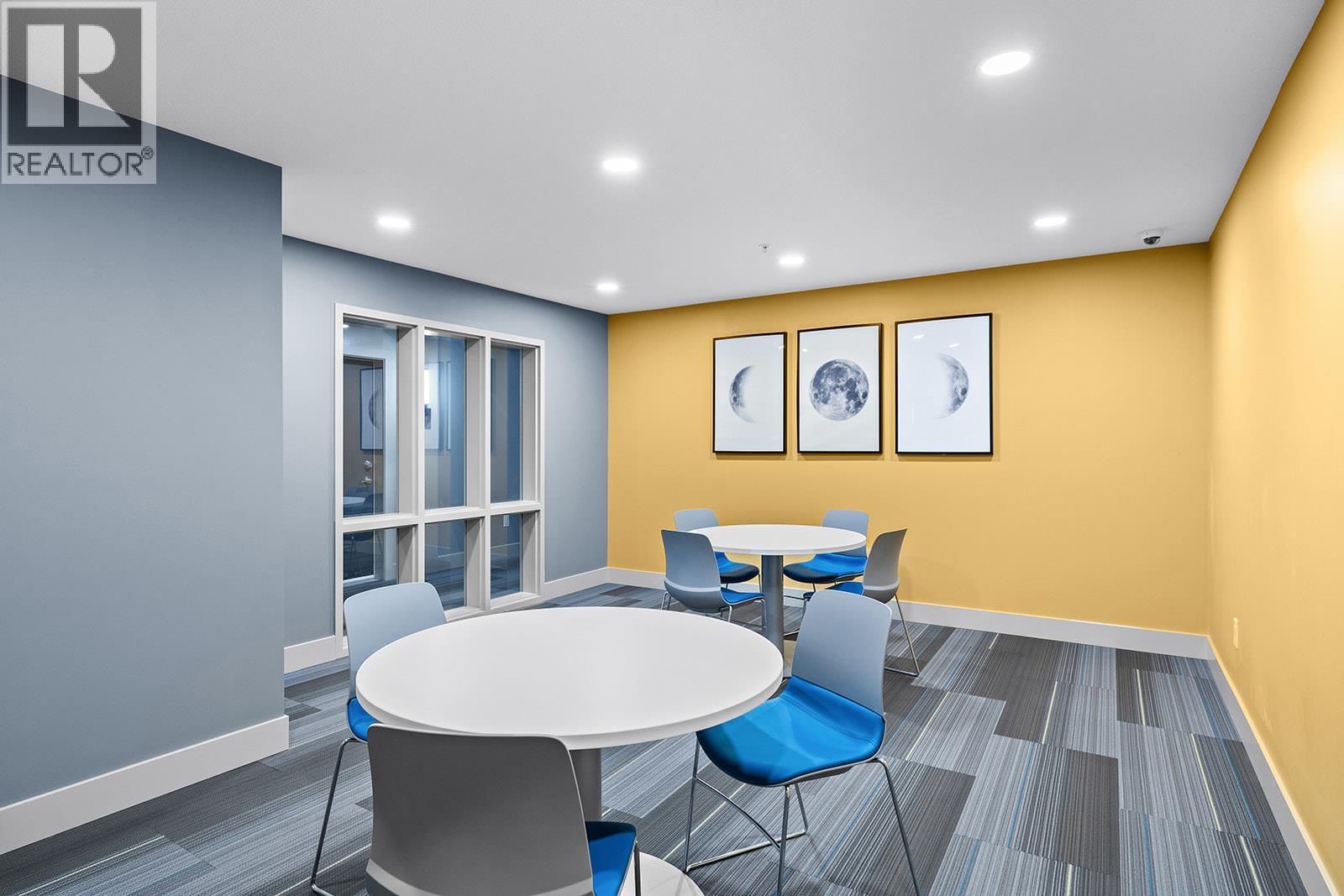 203 625 Academy Way, Kelowna