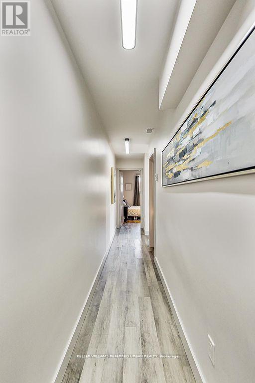 205 BATHURST STREET - 20