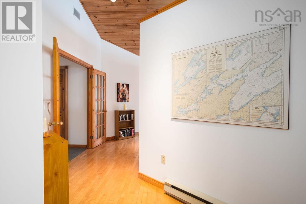 Property 17 of 49 of 364 6012 Road