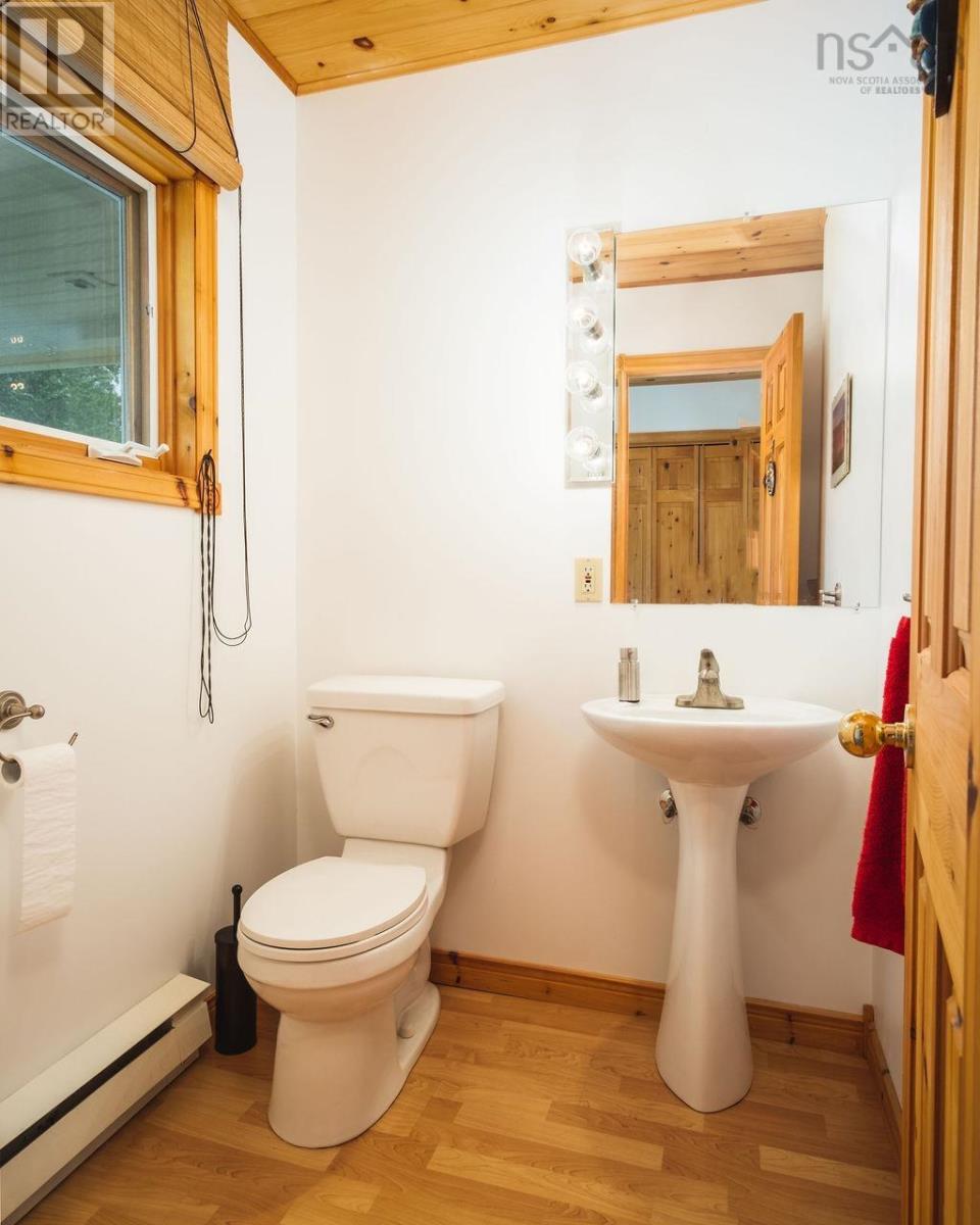 Property 36 of 49 of 364 6012 Road