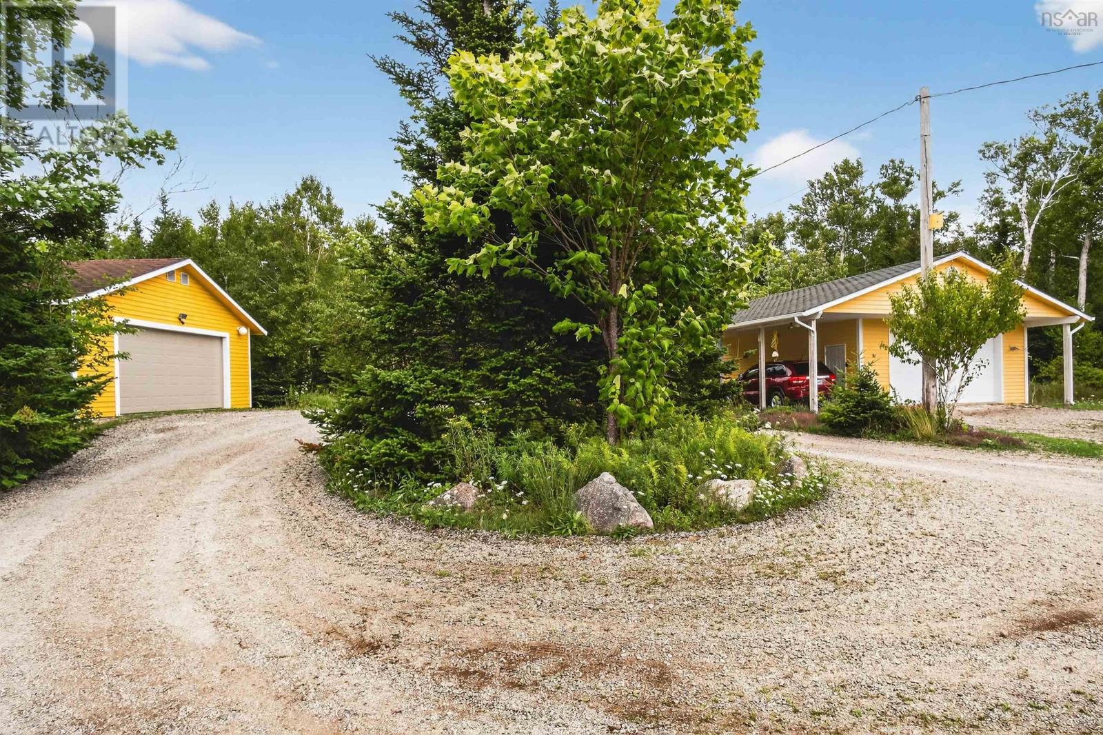 Property 37 of 49 of 364 6012 Road