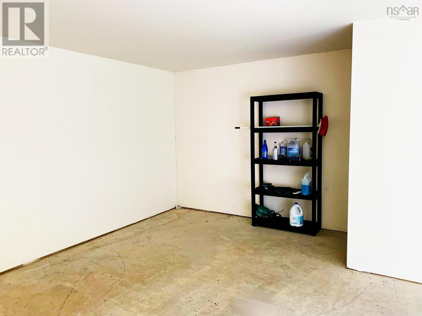 Property 49 of 49 of 364 6012 Road