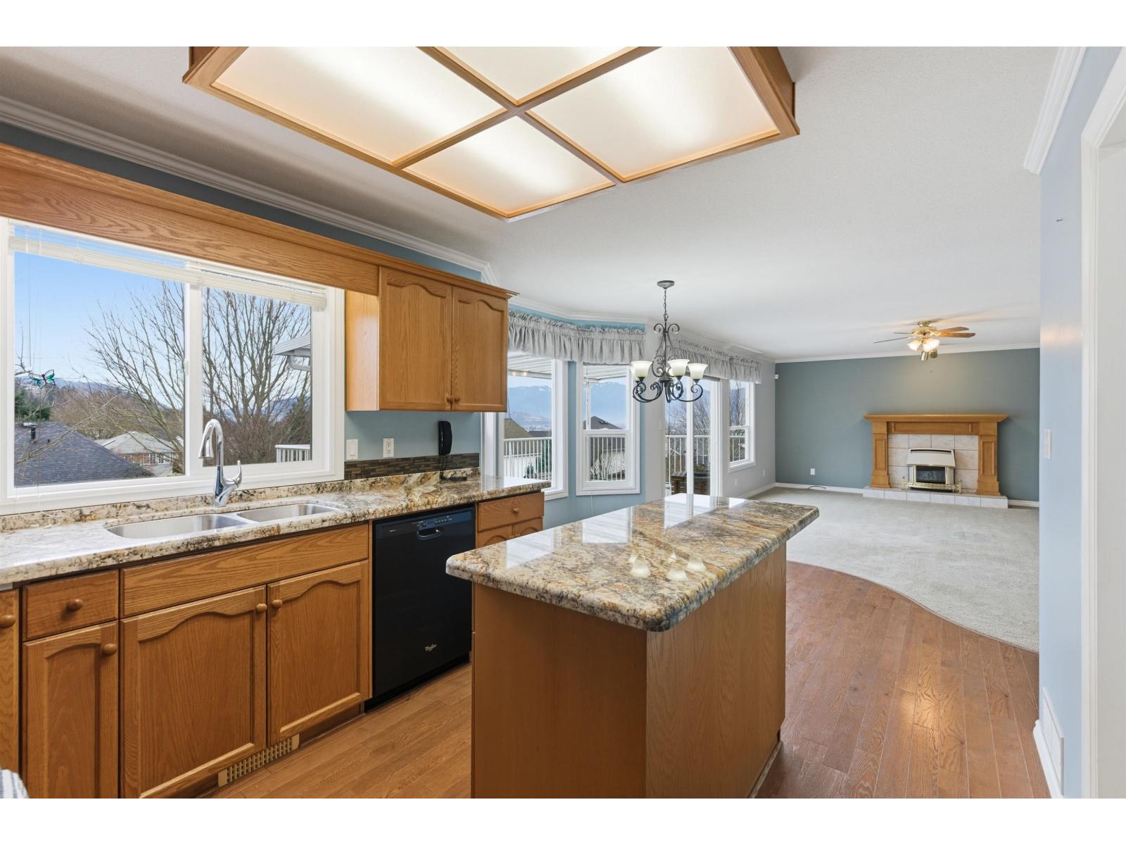 5467 DELLVIEW STREET, Promontory, Chilliwack