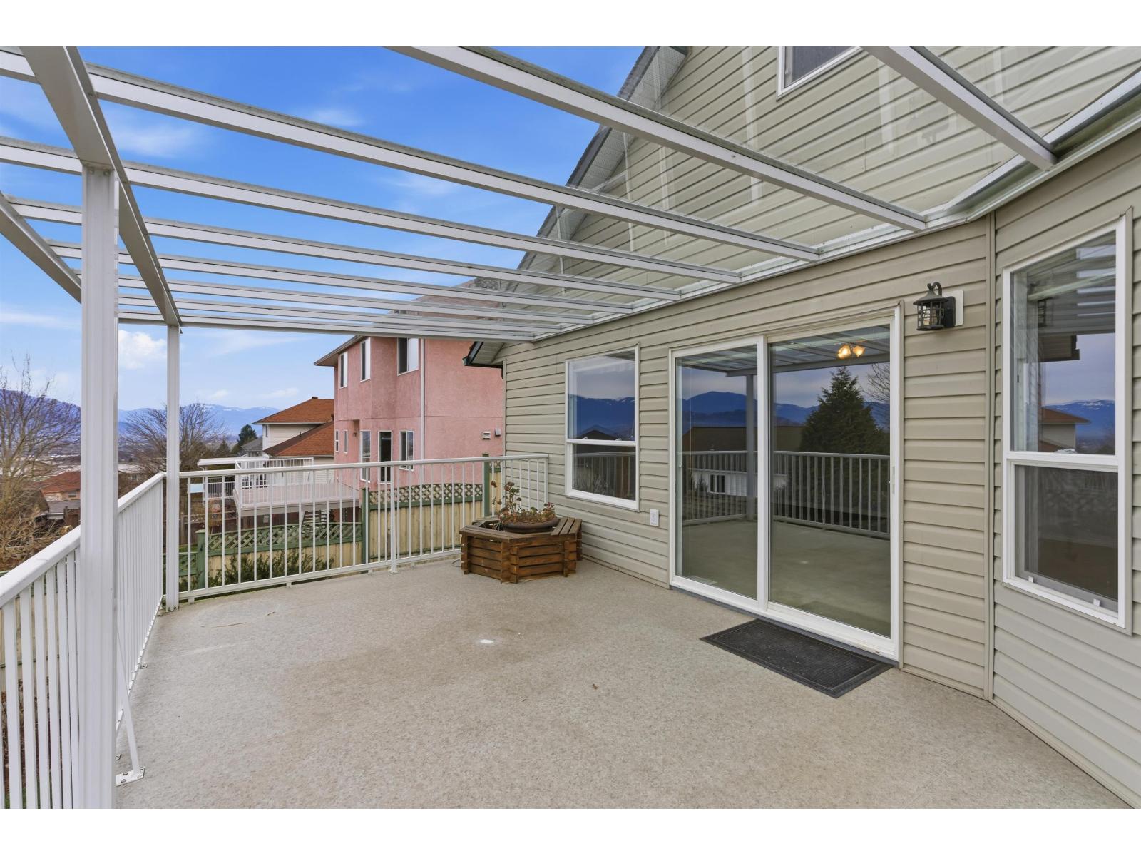 5467 DELLVIEW STREET, Promontory, Chilliwack