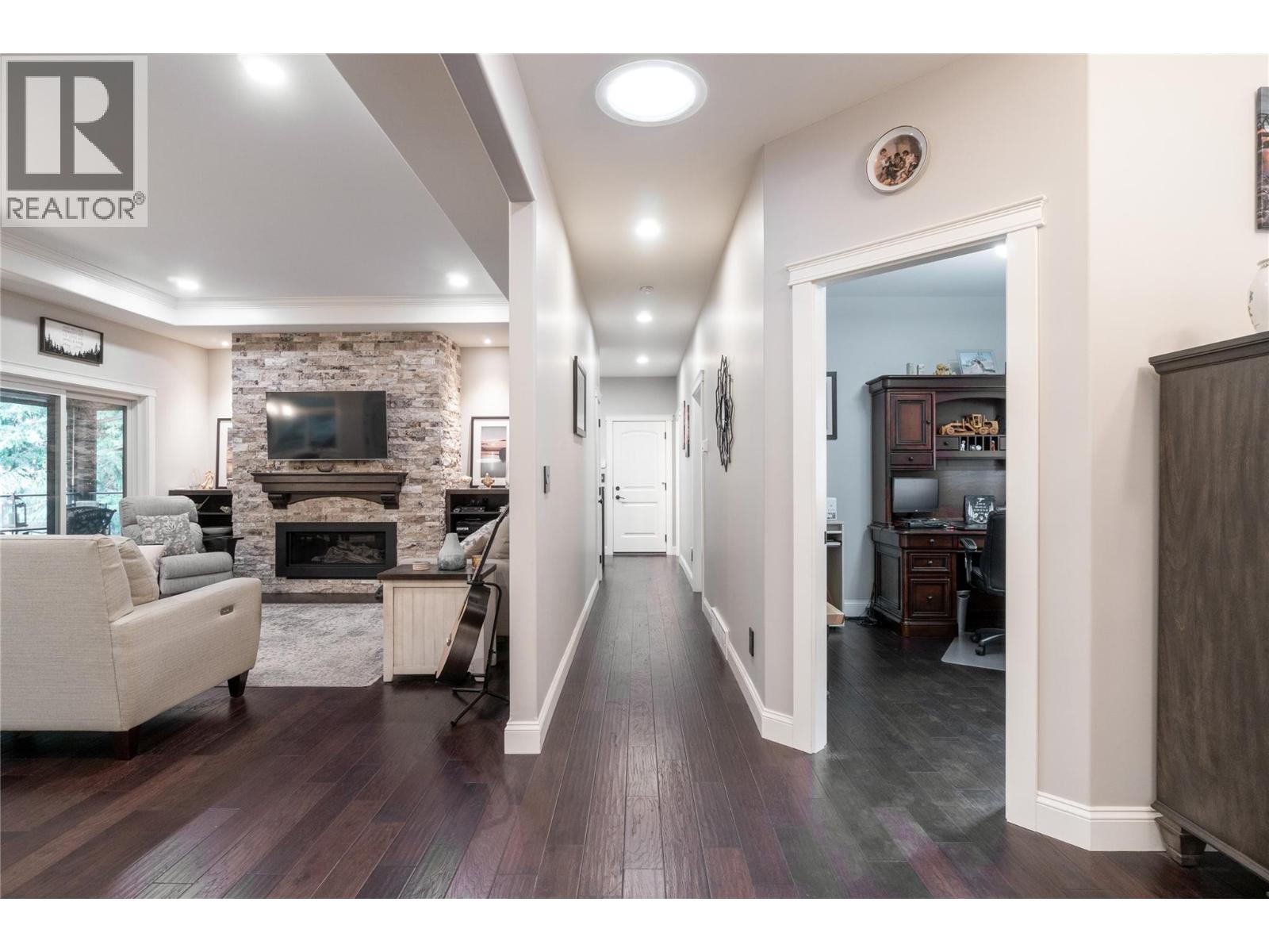  2762 Glenview Road, Blind Bay