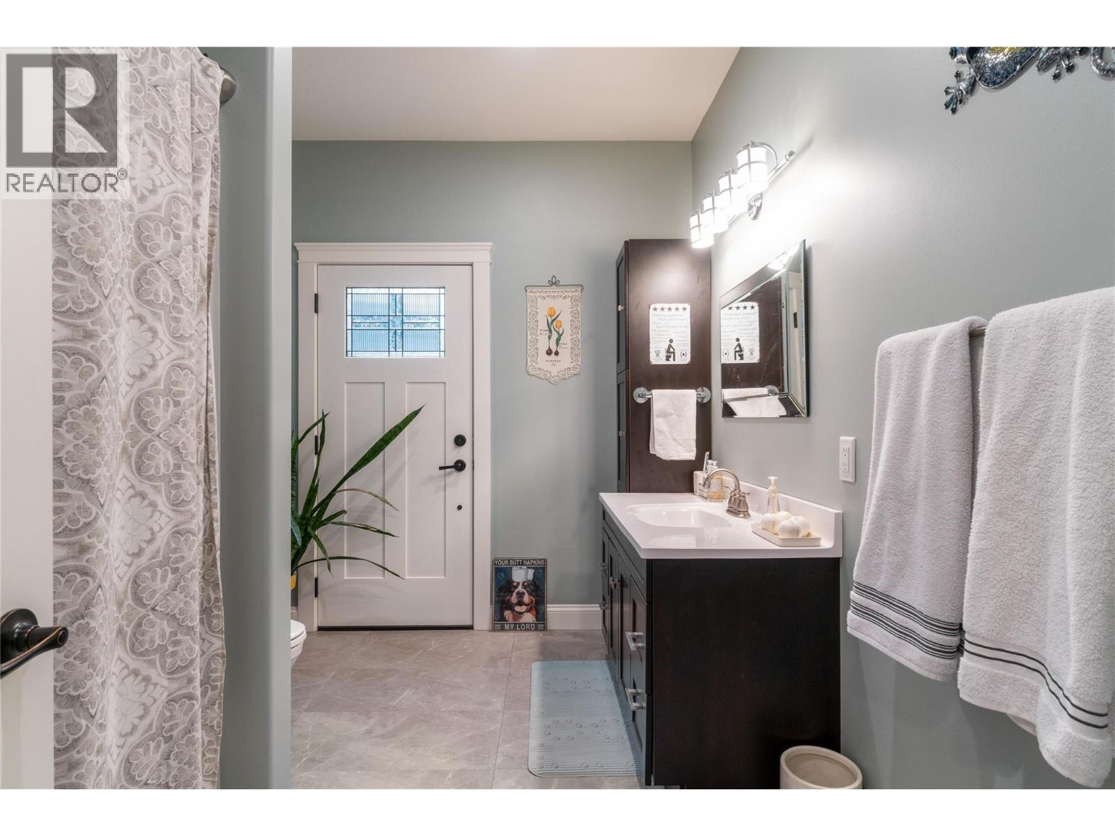  2762 Glenview Road, Blind Bay