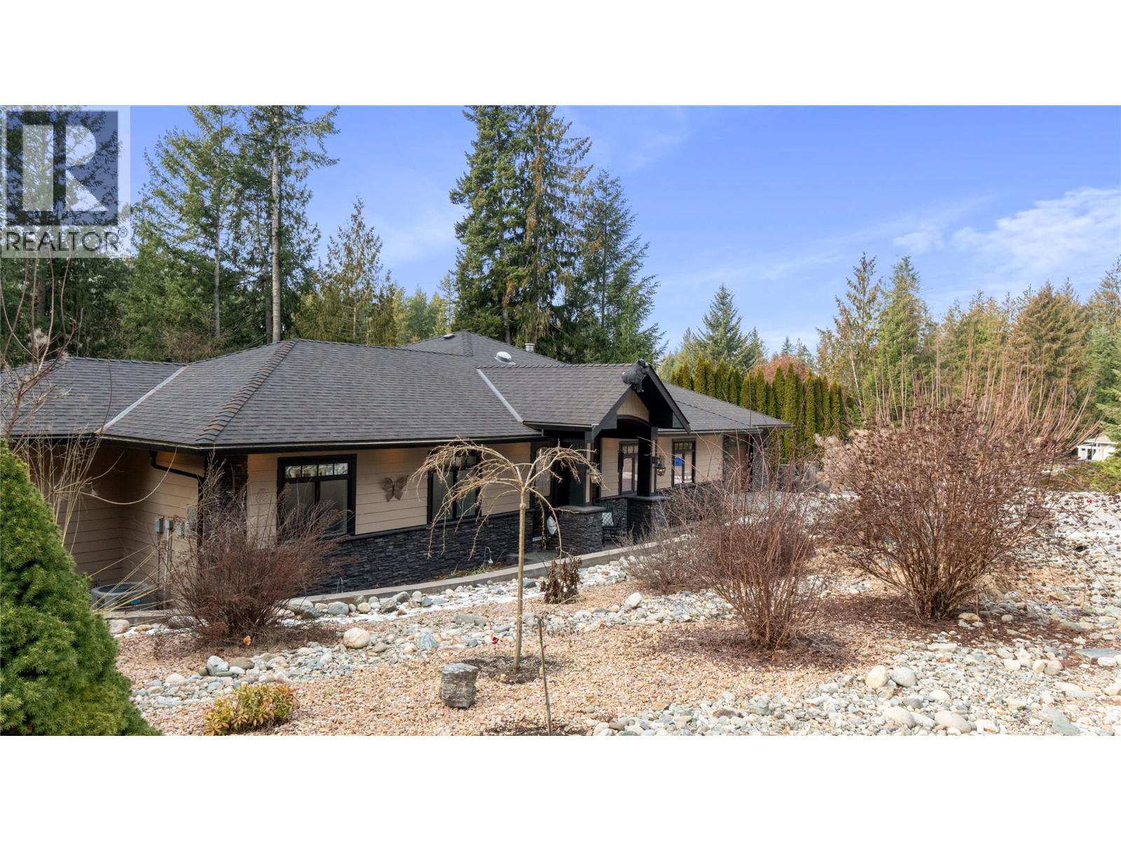  2762 Glenview Road, Blind Bay