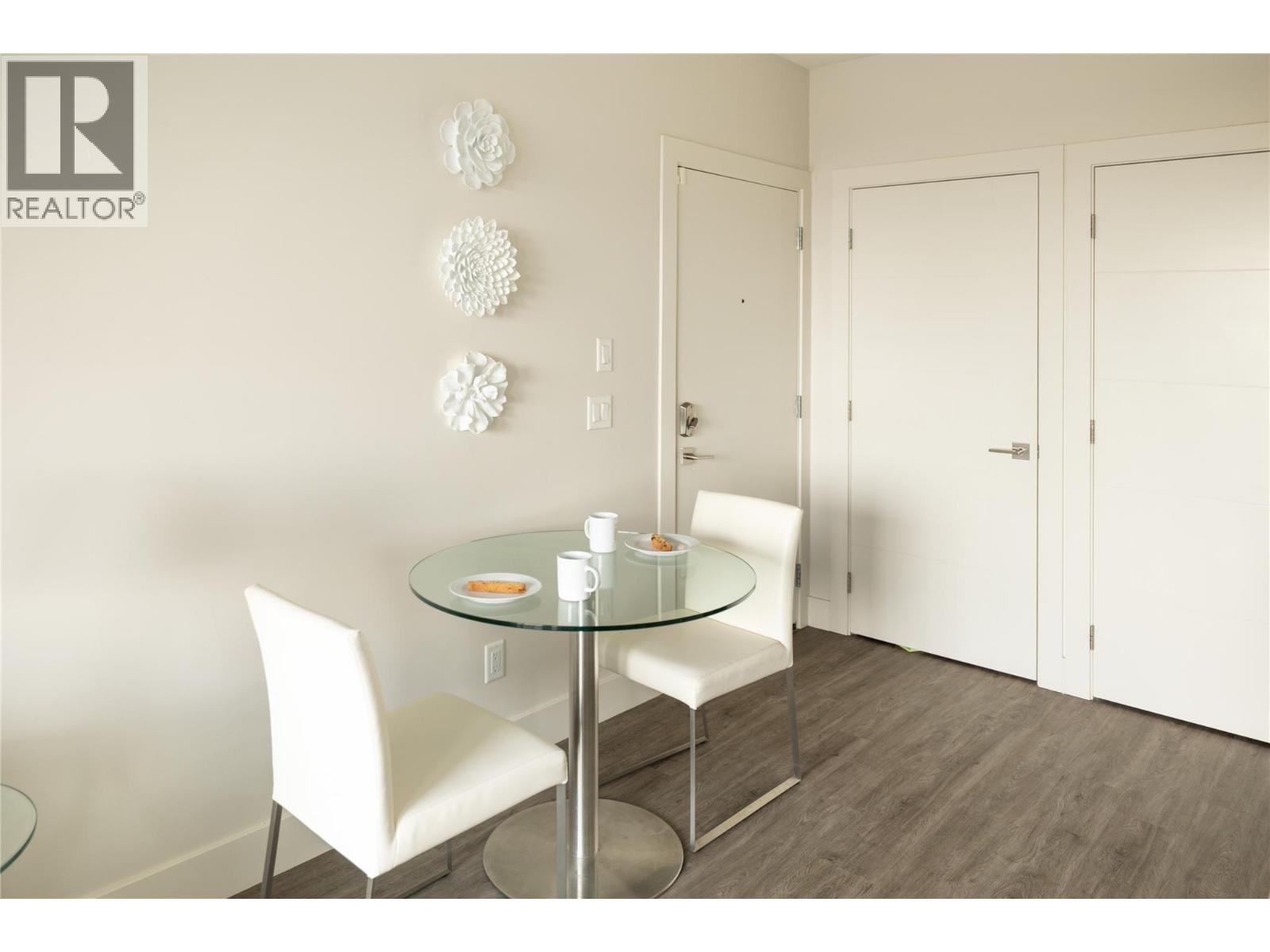  1130 Ledgeview Court, Kelowna