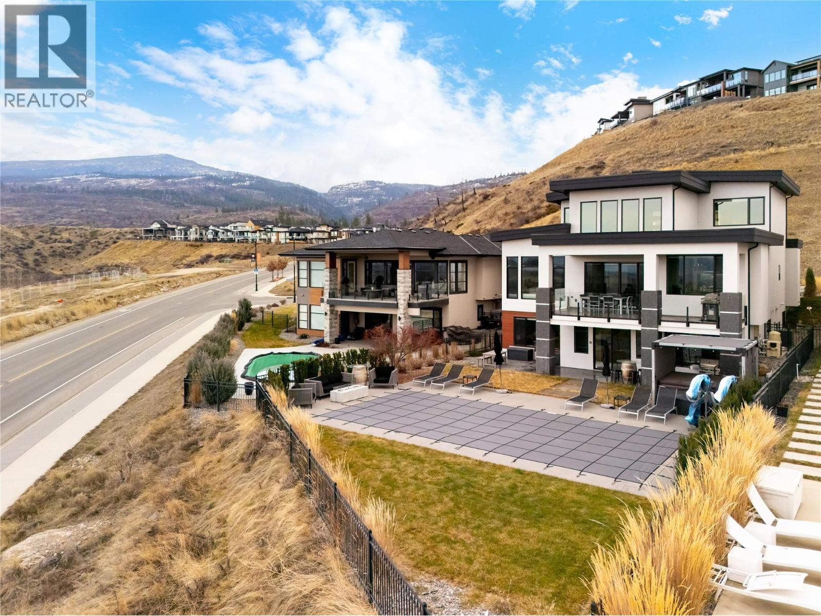  1130 Ledgeview Court, Kelowna