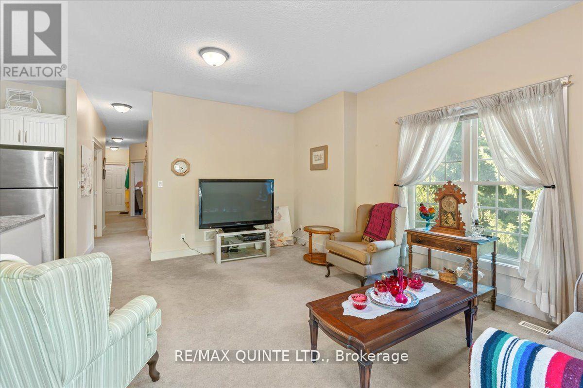 #23 1 ROSEMARY COURT - 10