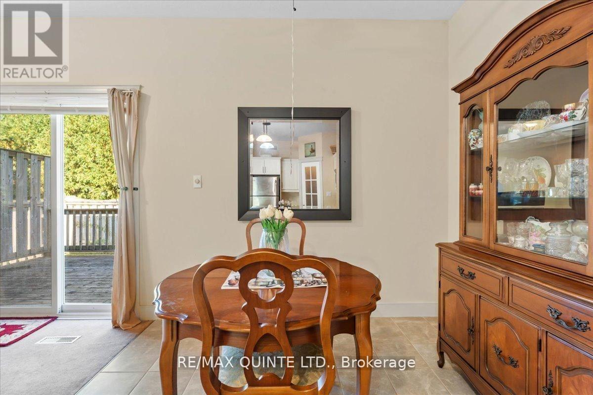 #23 1 ROSEMARY COURT - 12