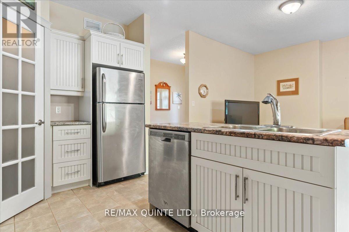 #23 1 ROSEMARY COURT - 15