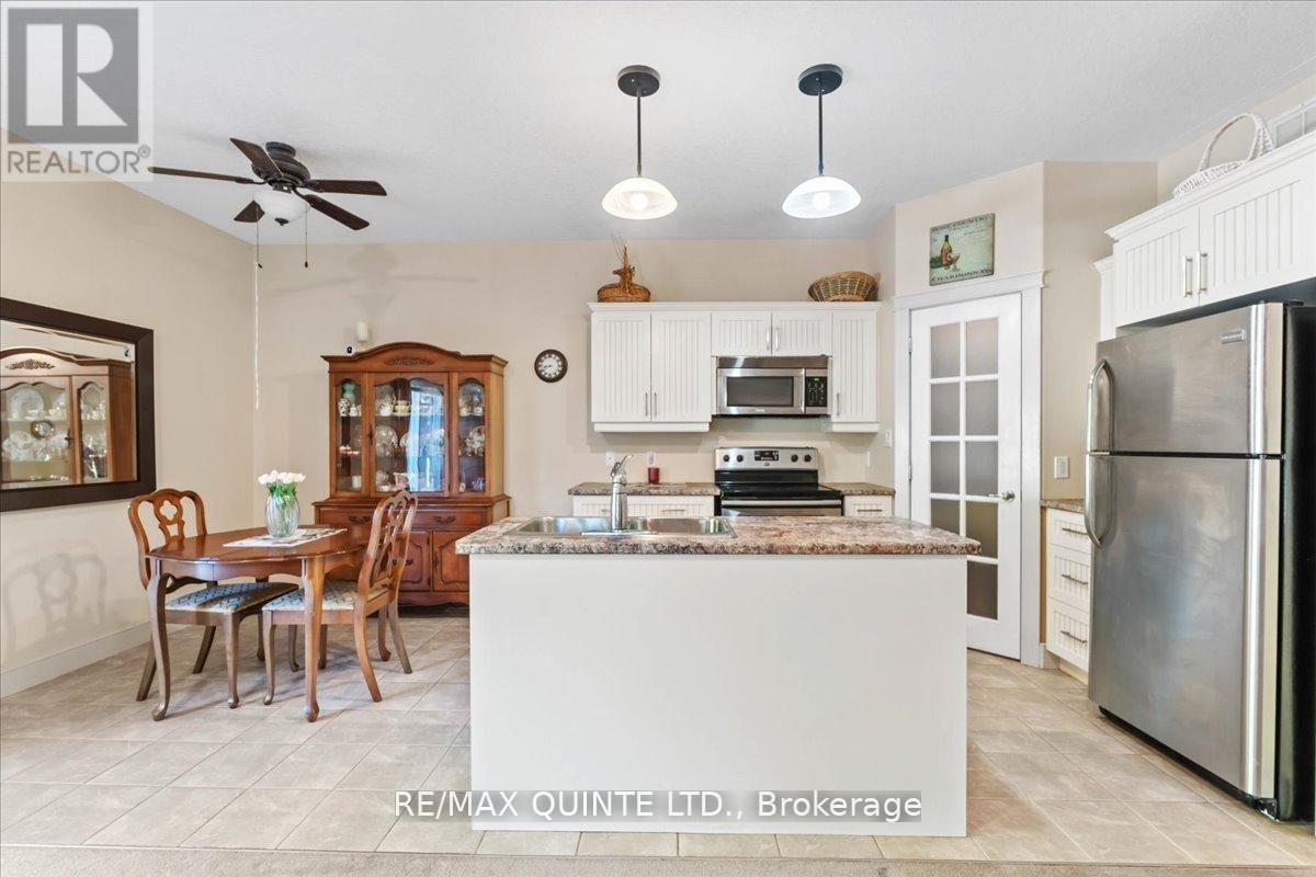 #23 1 ROSEMARY COURT - 17