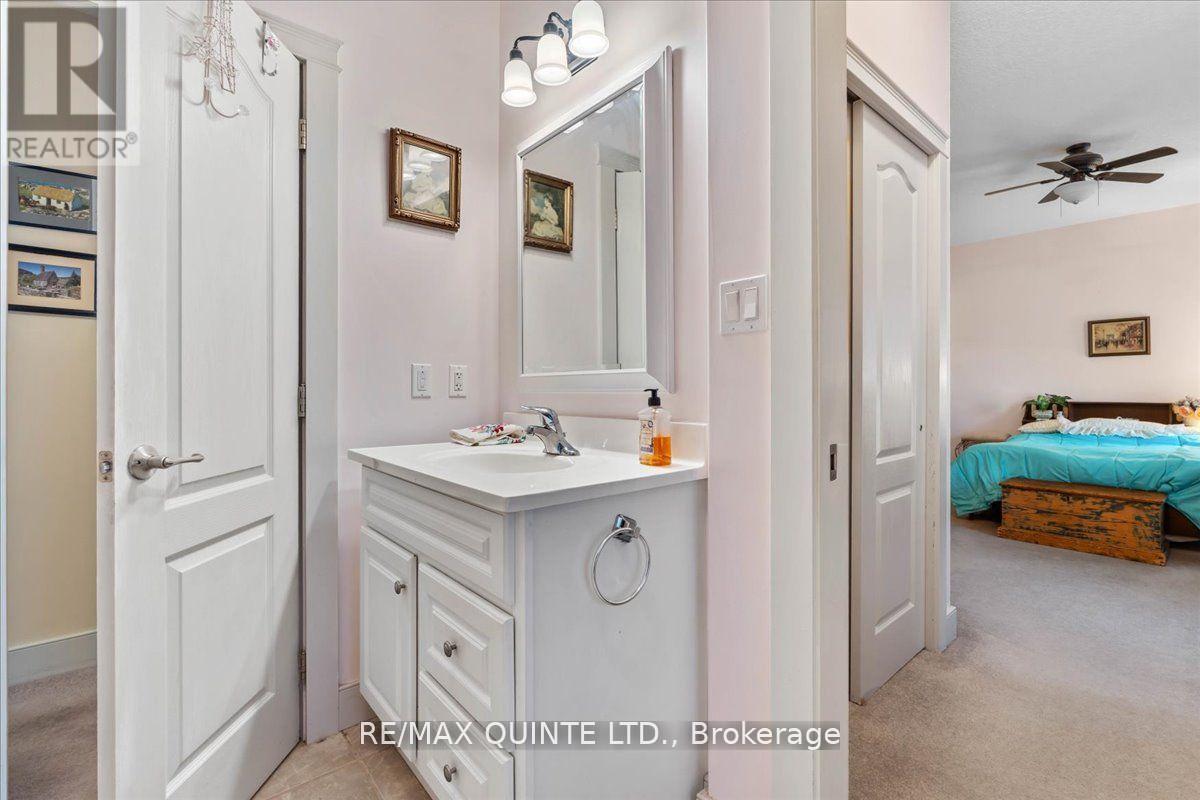#23 1 ROSEMARY COURT - 22