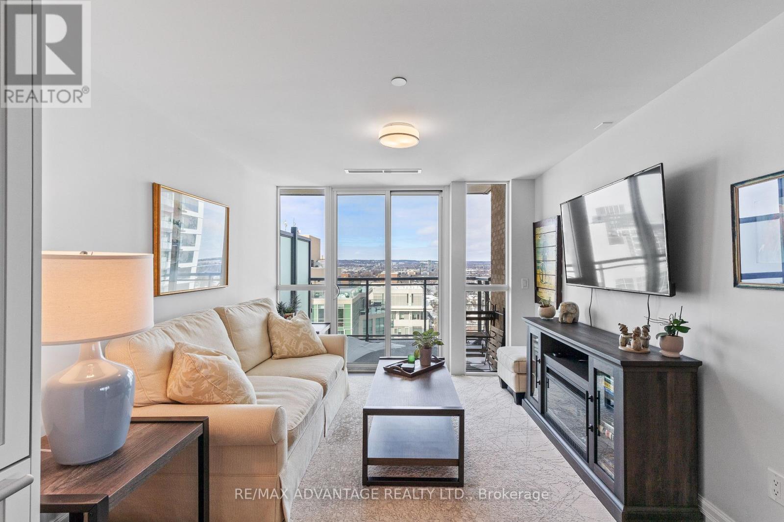 #1902 2060 LAKESHORE ROAD - 12