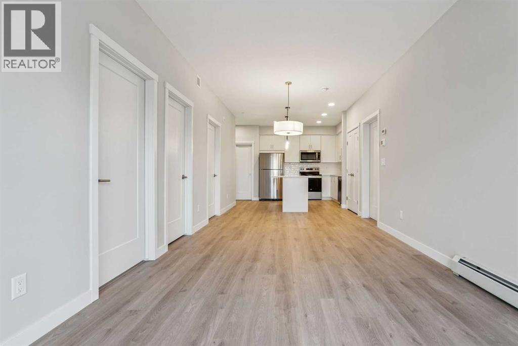 Single Family House for Sale in   Shawnee Square SW Shawnee Slopes Calgary 