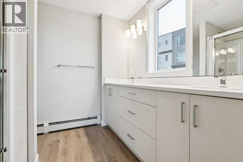 Single Family House for Sale in   Shawnee Square SW Shawnee Slopes Calgary 