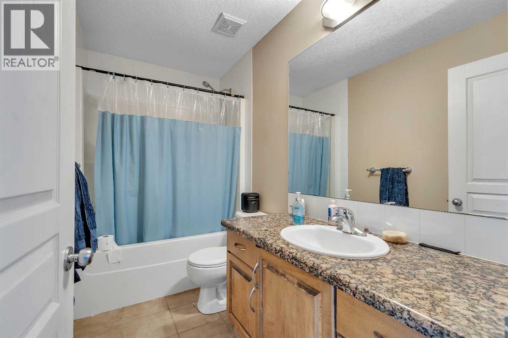 Single Family House for Sale in  Sherwood Way NW Sherwood Calgary 