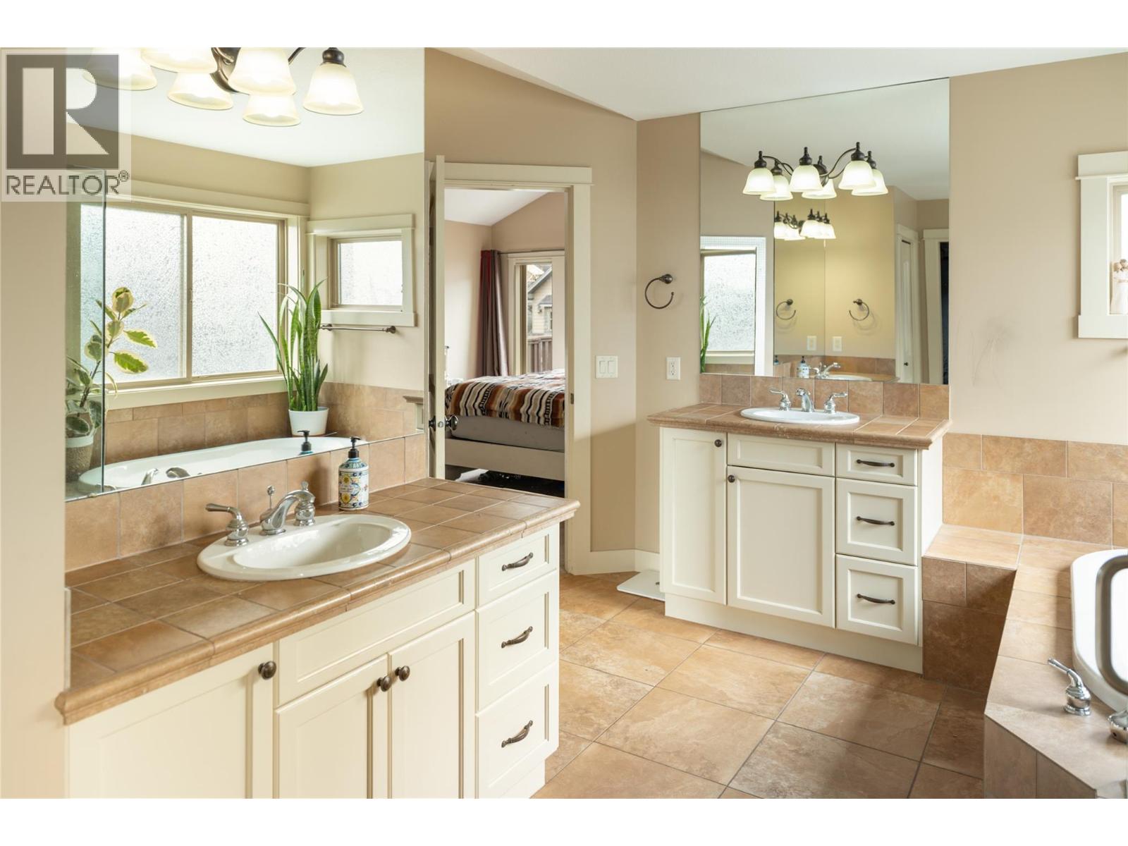 1959 Hidden Lake Place, Kelowna