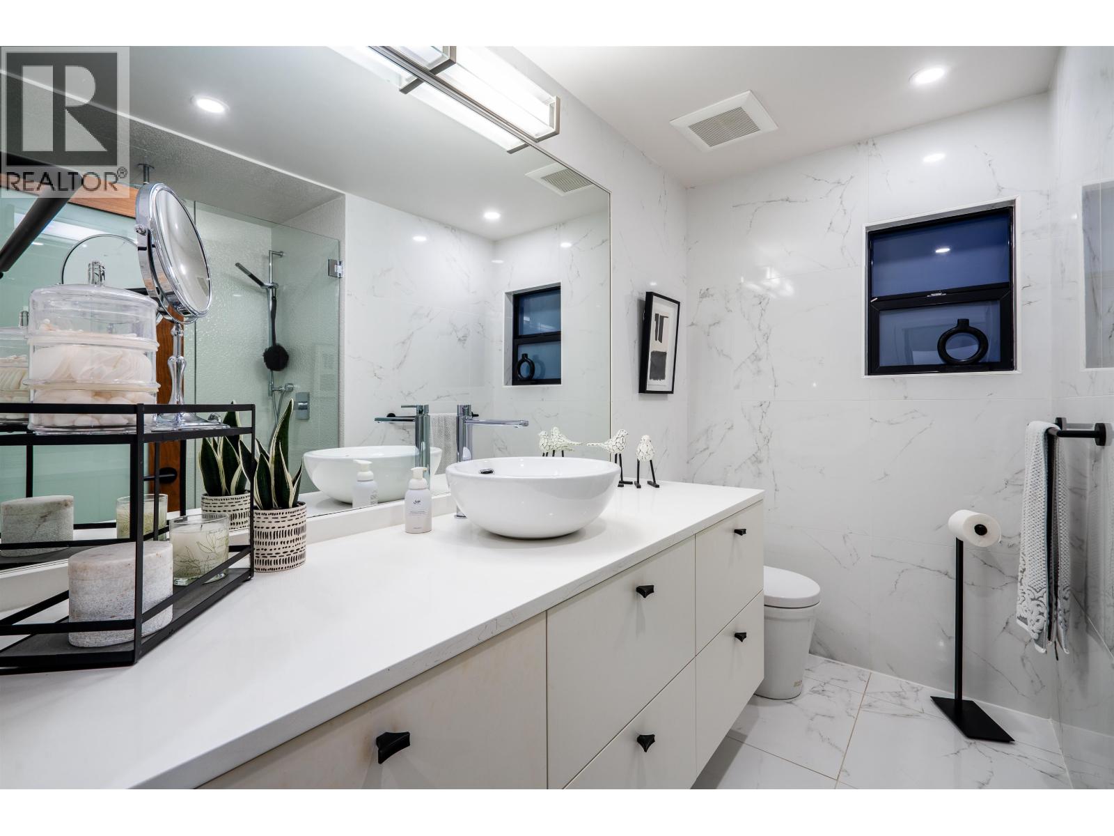 5325 MONTIVERDI PLACE, West Vancouver