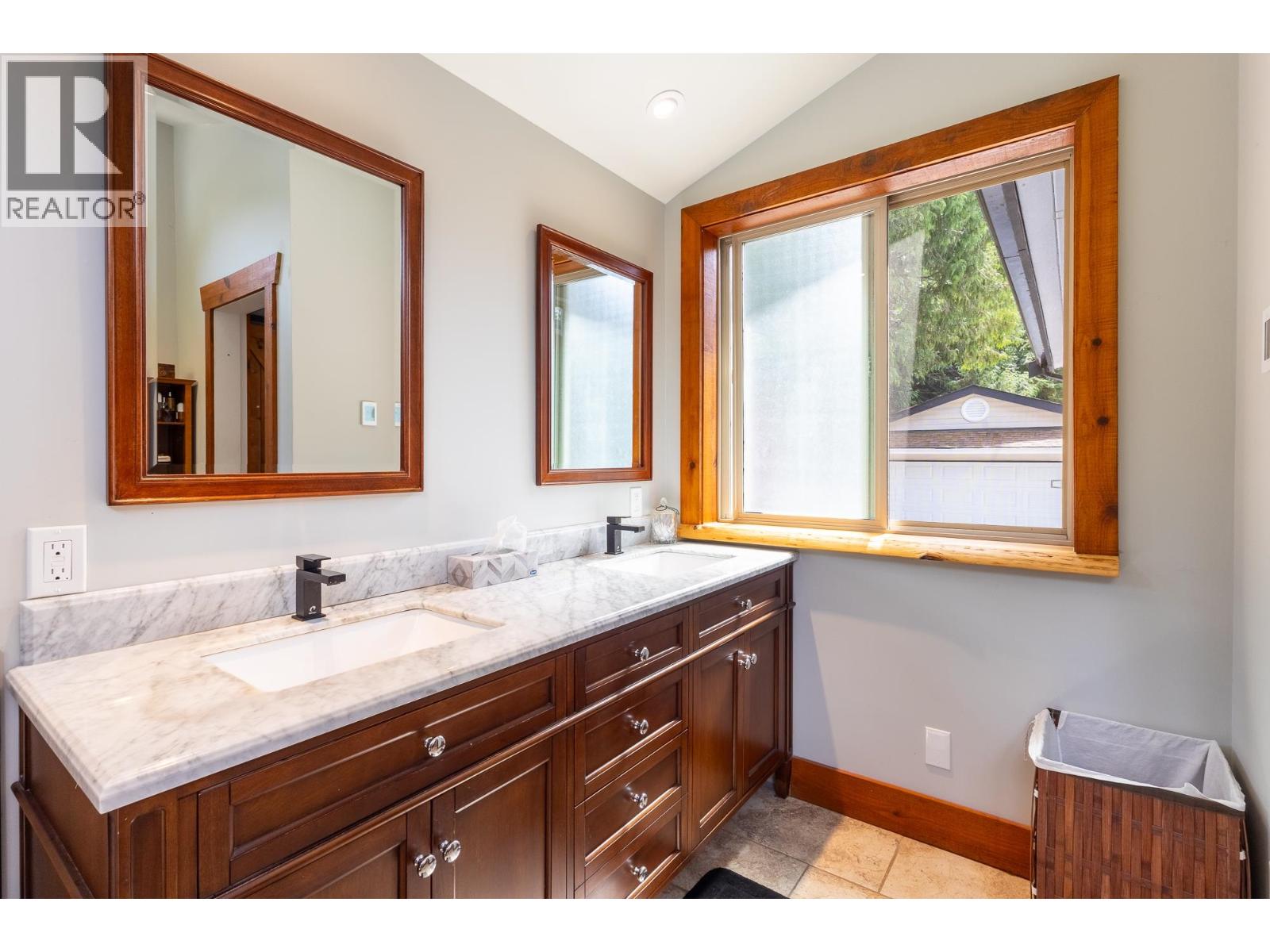 8099 NORTHWOOD ROAD, Halfmoon Bay