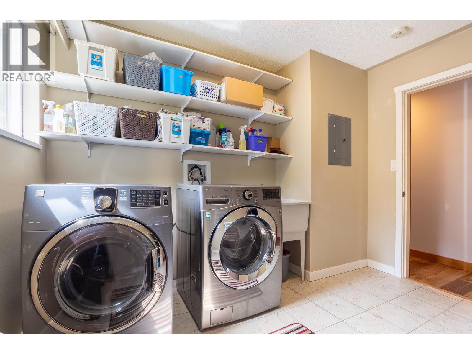 8099 NORTHWOOD ROAD, Halfmoon Bay