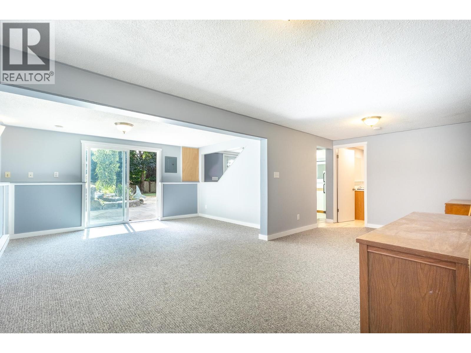 8099 NORTHWOOD ROAD, Halfmoon Bay