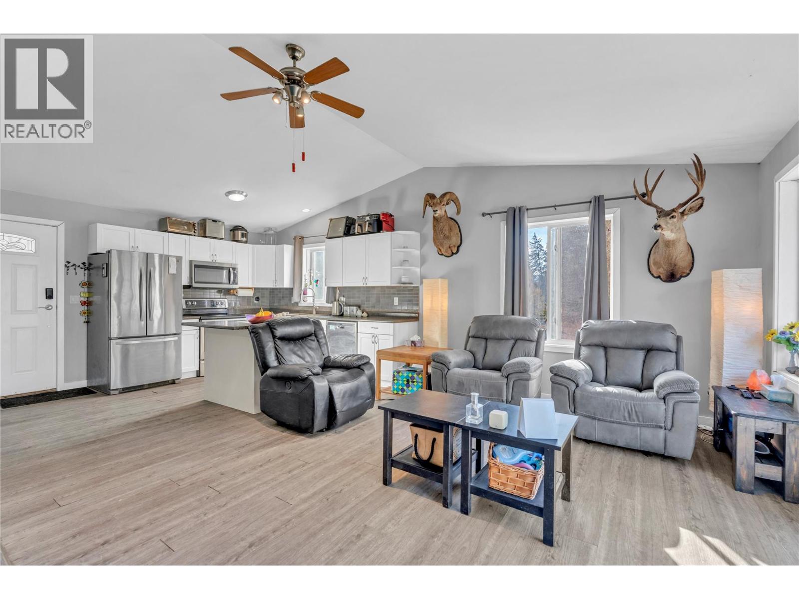 432 Darcy Mountain Road, Princeton