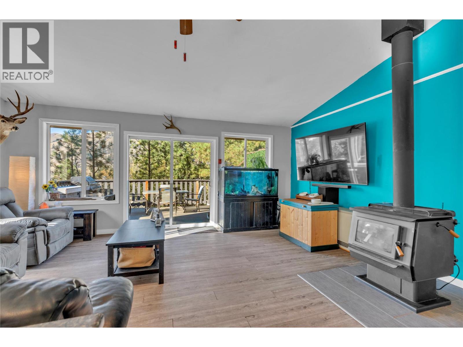 432 Darcy Mountain Road, Princeton