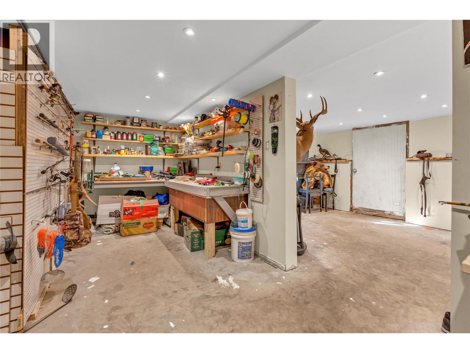 432 Darcy Mountain Road, Princeton