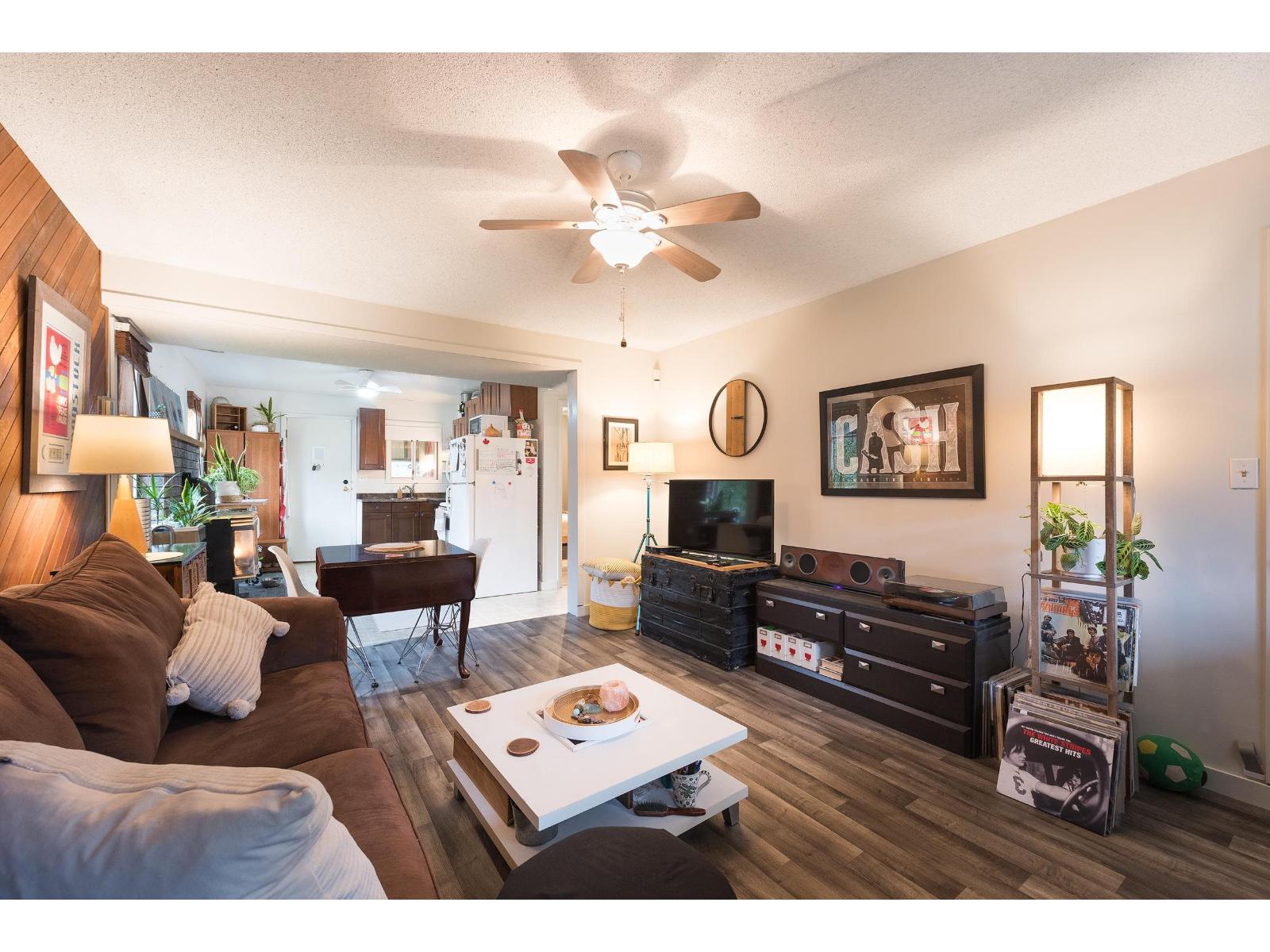 3857 KAREN DRIVE, Cultus Lake North - Photo 5 of 40, Cultus Lake, British Columbia