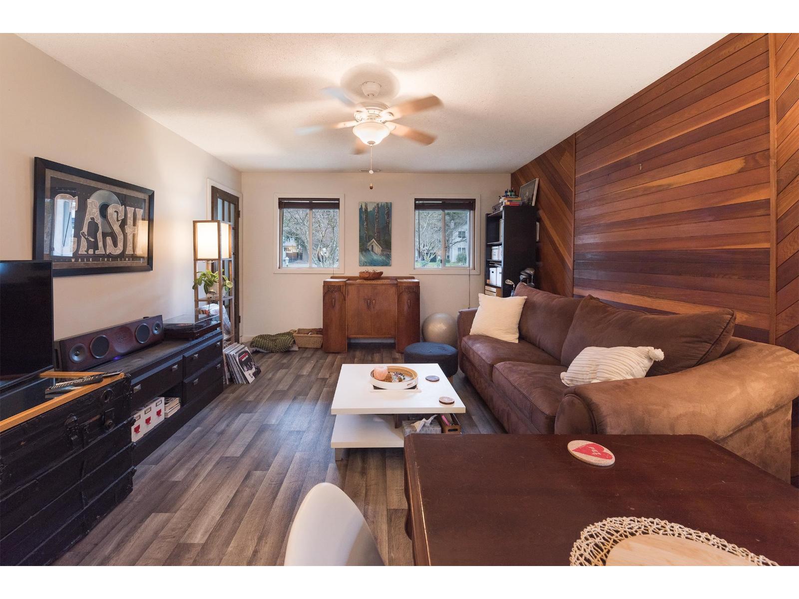 3857 KAREN DRIVE, Cultus Lake North, Cultus Lake