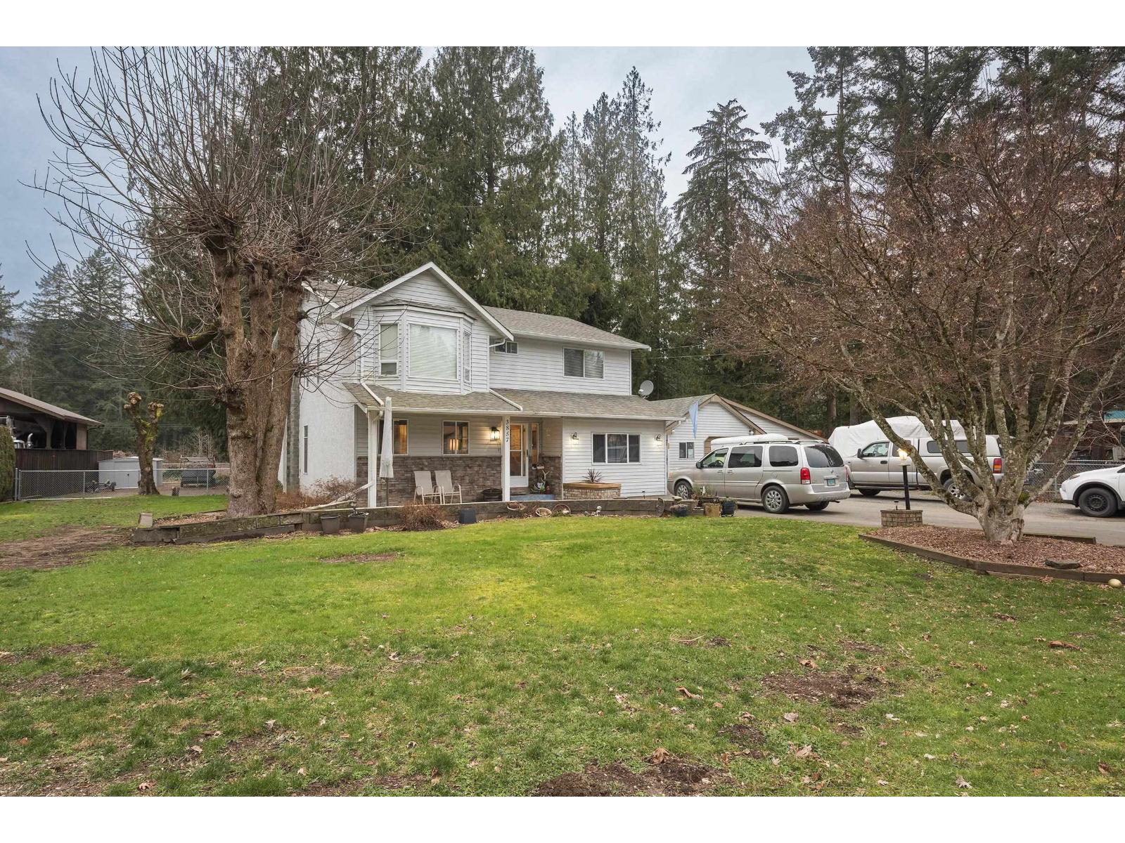 3857 KAREN DRIVE, Cultus Lake North, Cultus Lake