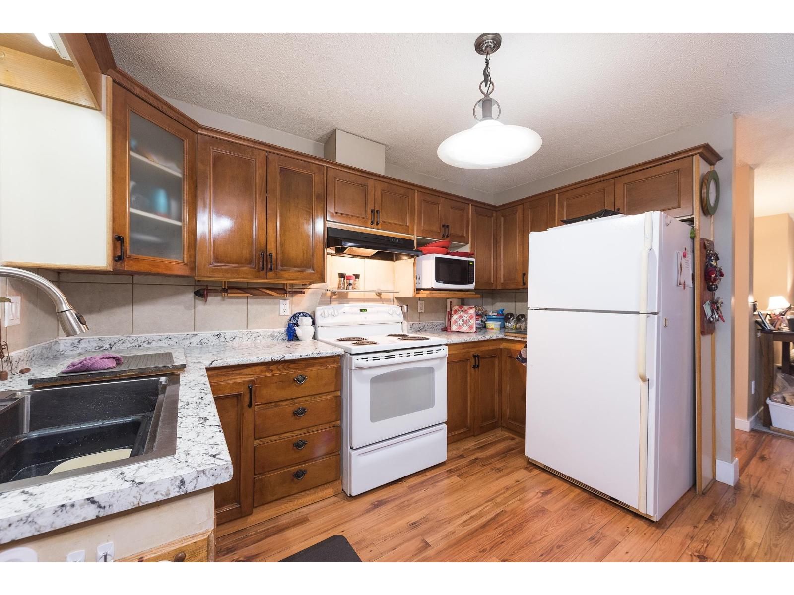 3857 KAREN DRIVE, Cultus Lake North, Cultus Lake