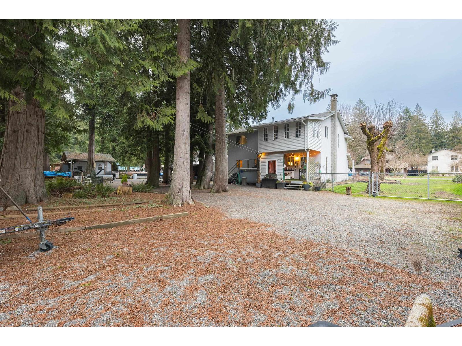 3857 KAREN DRIVE, Cultus Lake North, Cultus Lake